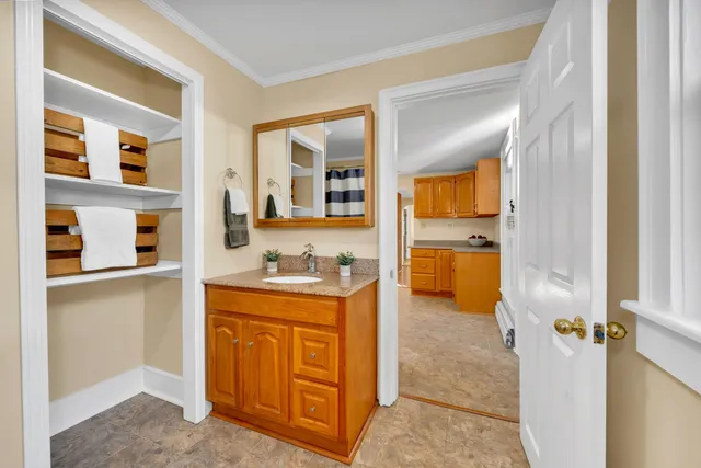 $450,000 | 601 Hall Street, Manchester, NH 03104