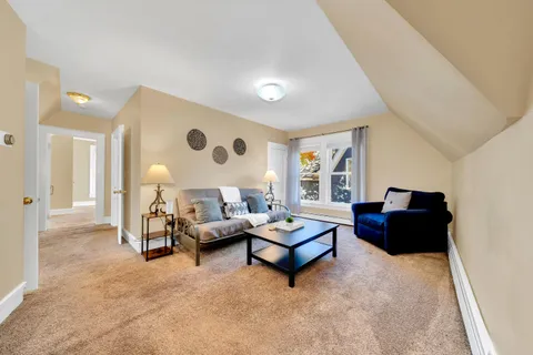 $400,000 | 601 Hall Street, Manchester, NH 03104