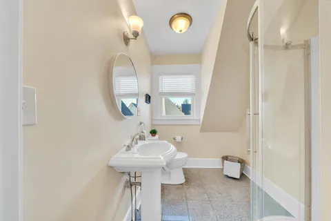 $400,000 | 601 Hall Street, Manchester, NH 03104