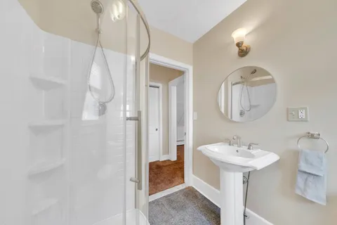 $400,000 | 601 Hall Street, Manchester, NH 03104