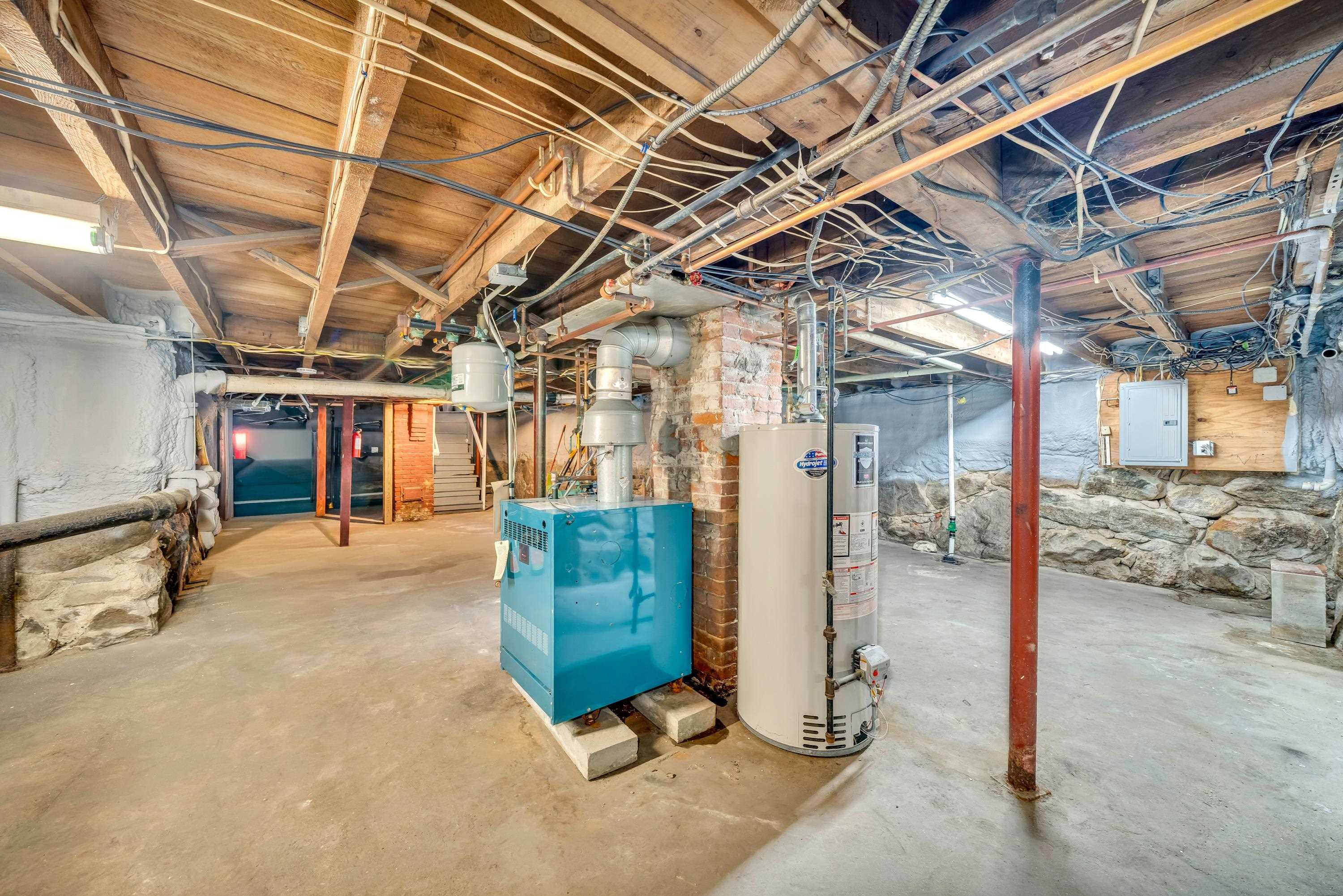 601 Hall Street Manchester, NH 03104 - Photo 53 of 60