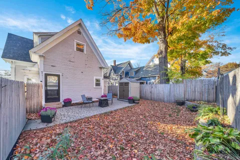 $400,000 | 601 Hall Street, Manchester, NH 03104