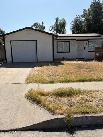 $305,000 | 1237 North Wilson Avenue, Fresno, CA 93728