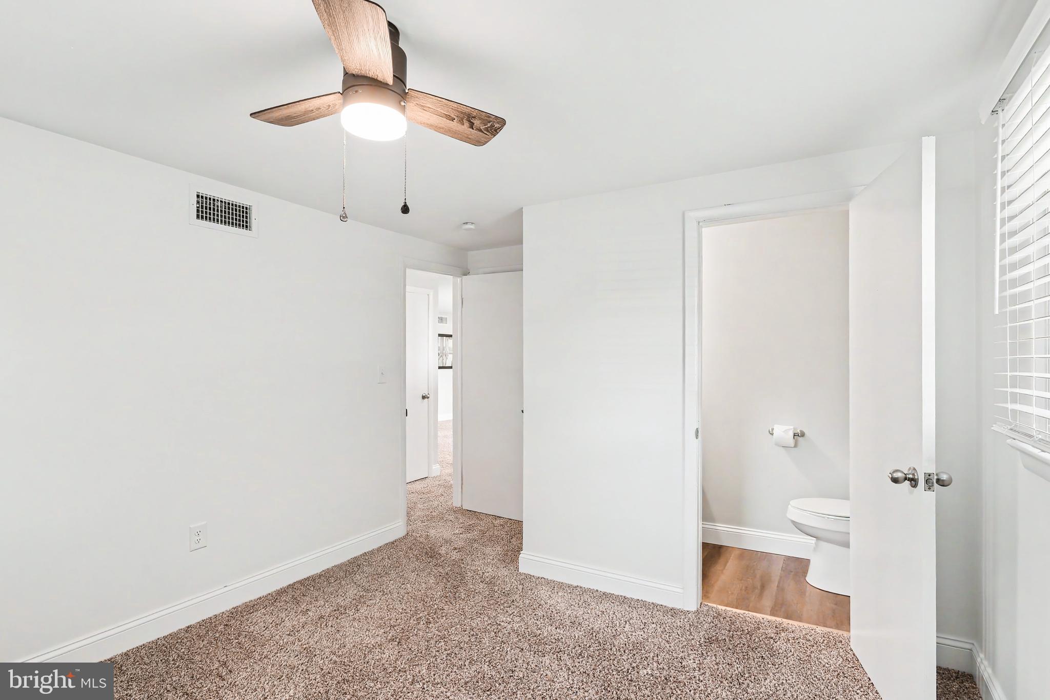 930 Hamilton Street Carlisle, PA 17013 - Photo 21 of 29 Bedroom 3