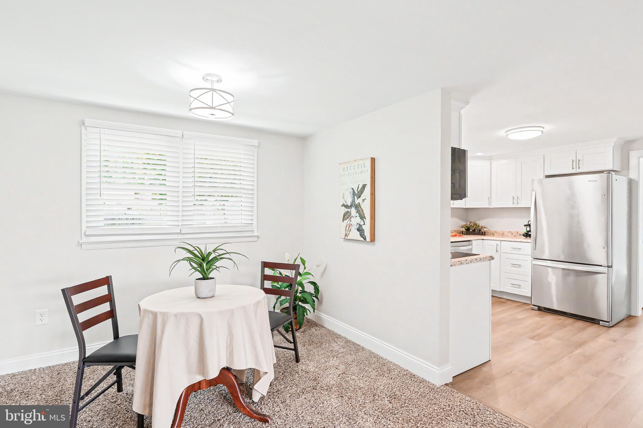 930 Hamilton Street Carlisle, PA 17013 - Photo 8 of 29 Dining Area