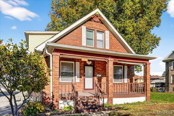 $166,000 | 2411 Grand Avenue, Granite City, IL 62040