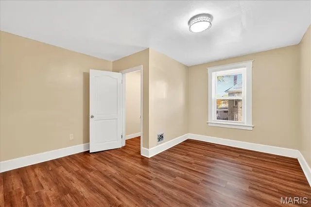 $186,000 | 2411 Grand Avenue, Granite City, IL 62040