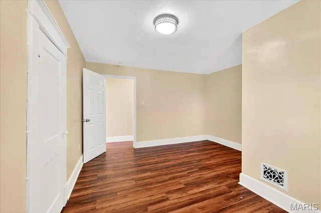 $186,000 | 2411 Grand Avenue, Granite City, IL 62040