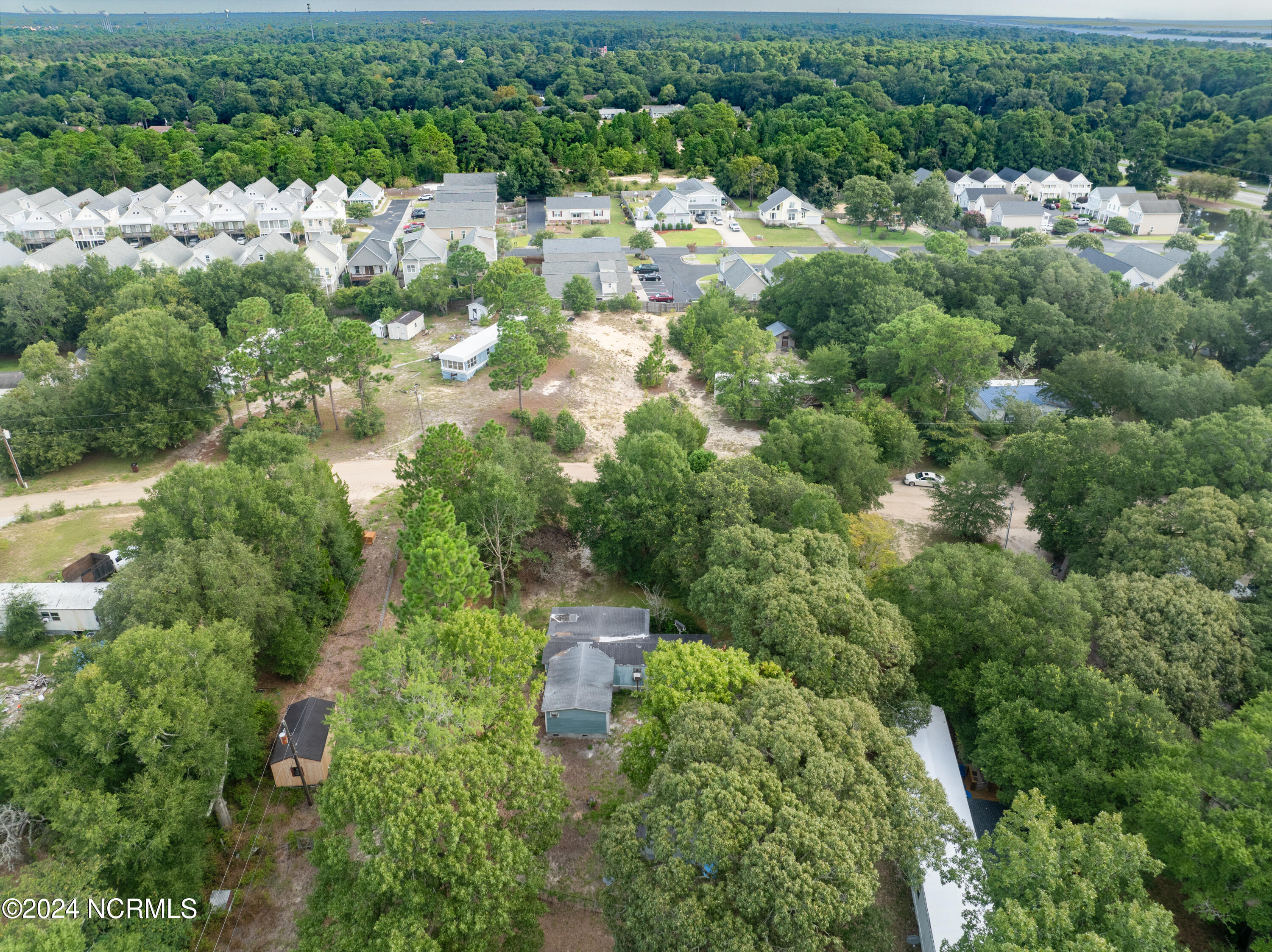 812 Carolina Inlet Acres Road Wilmington, NC 28412 - Photo 11 of 21 812InletAcres-13