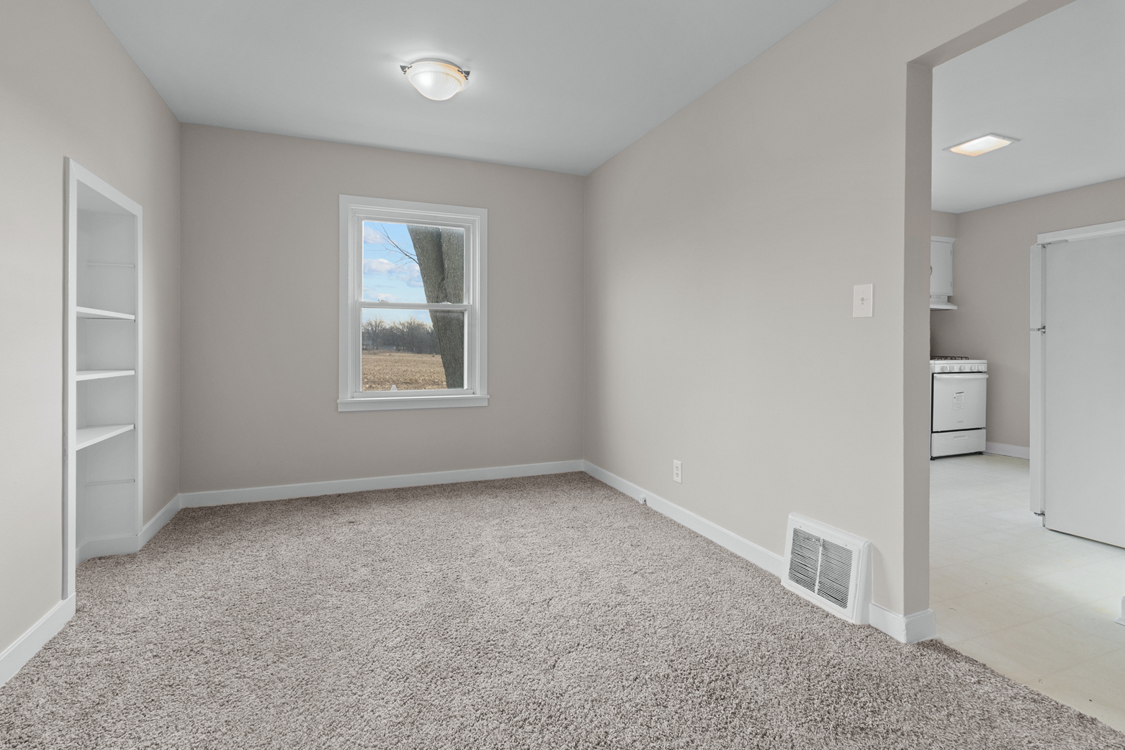 3515 Alden Road Woodstock, IL 60098 - Photo 5 of 24