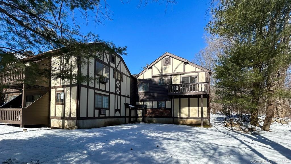 8 Derby Court, Unit 8 Brookfield, CT 06804 - Photo 1 of 26 a view of a house with a yard