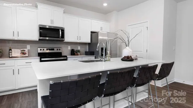 $309,000 | 470 Janie Loop, Newton, NC 28658