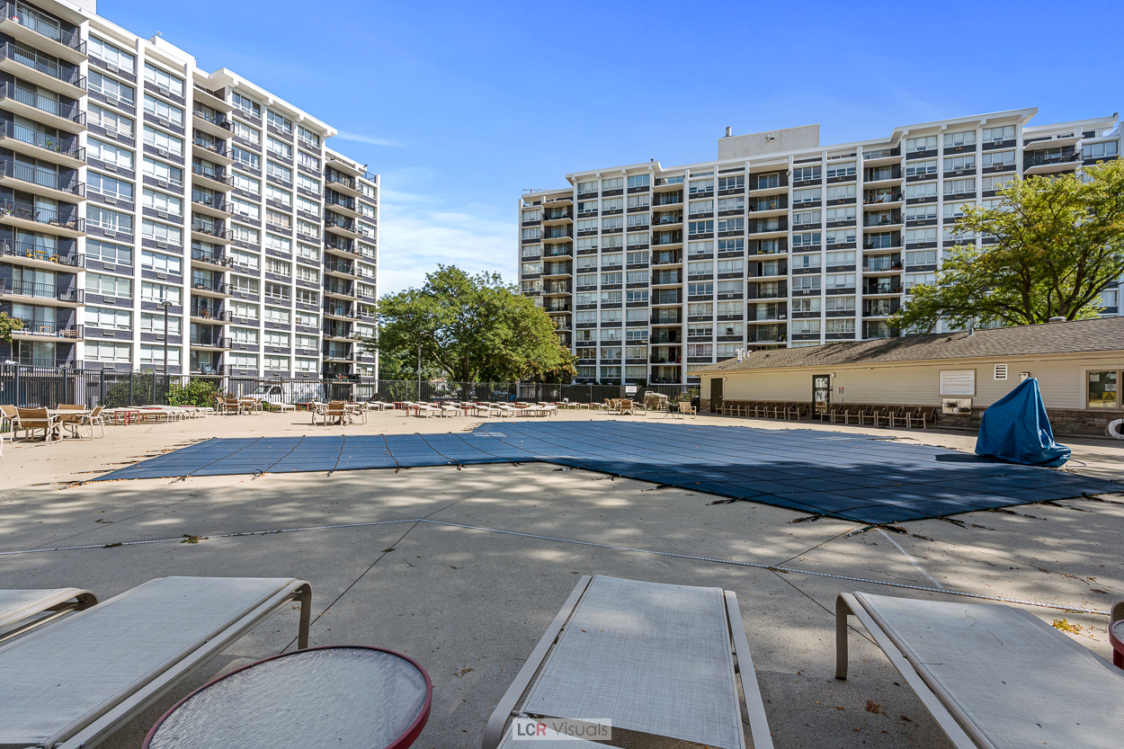 8815 West Golf Road, Unit 10C Niles, IL 60714 - Photo 24 of 27 a view of a building