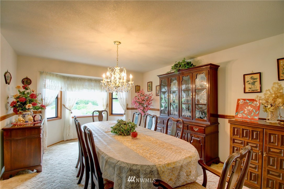 525 North Waugh Road Mount Vernon, WA 98273 - Photo 12 of 40 Gallery Image 12