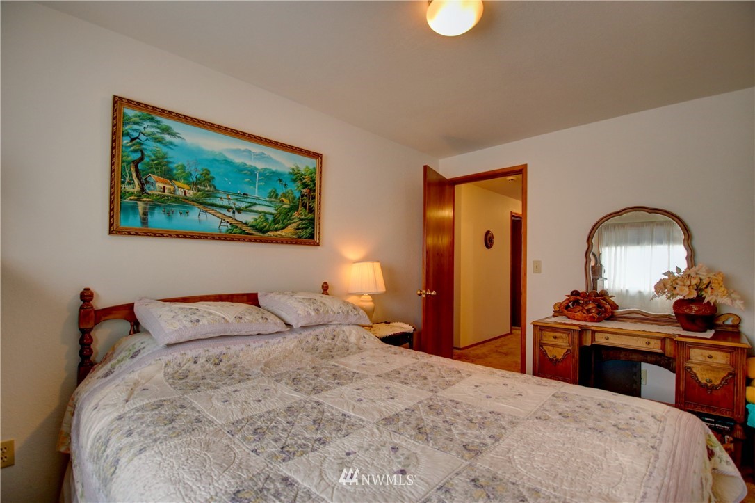 525 North Waugh Road Mount Vernon, WA 98273 - Photo 25 of 40 Gallery Image 25