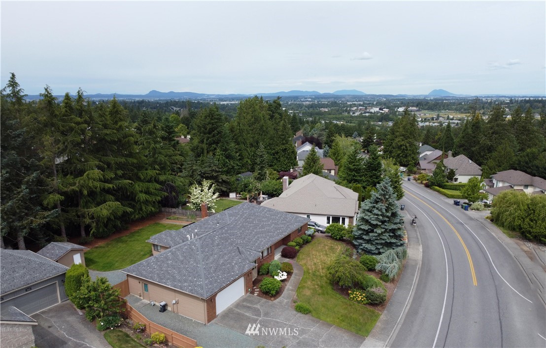 525 North Waugh Road Mount Vernon, WA 98273 - Photo 32 of 40 Gallery Image 32