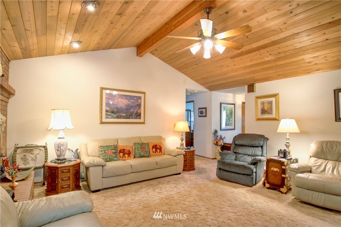 525 North Waugh Road Mount Vernon, WA 98273 - Photo 34 of 40 Gallery Image 34
