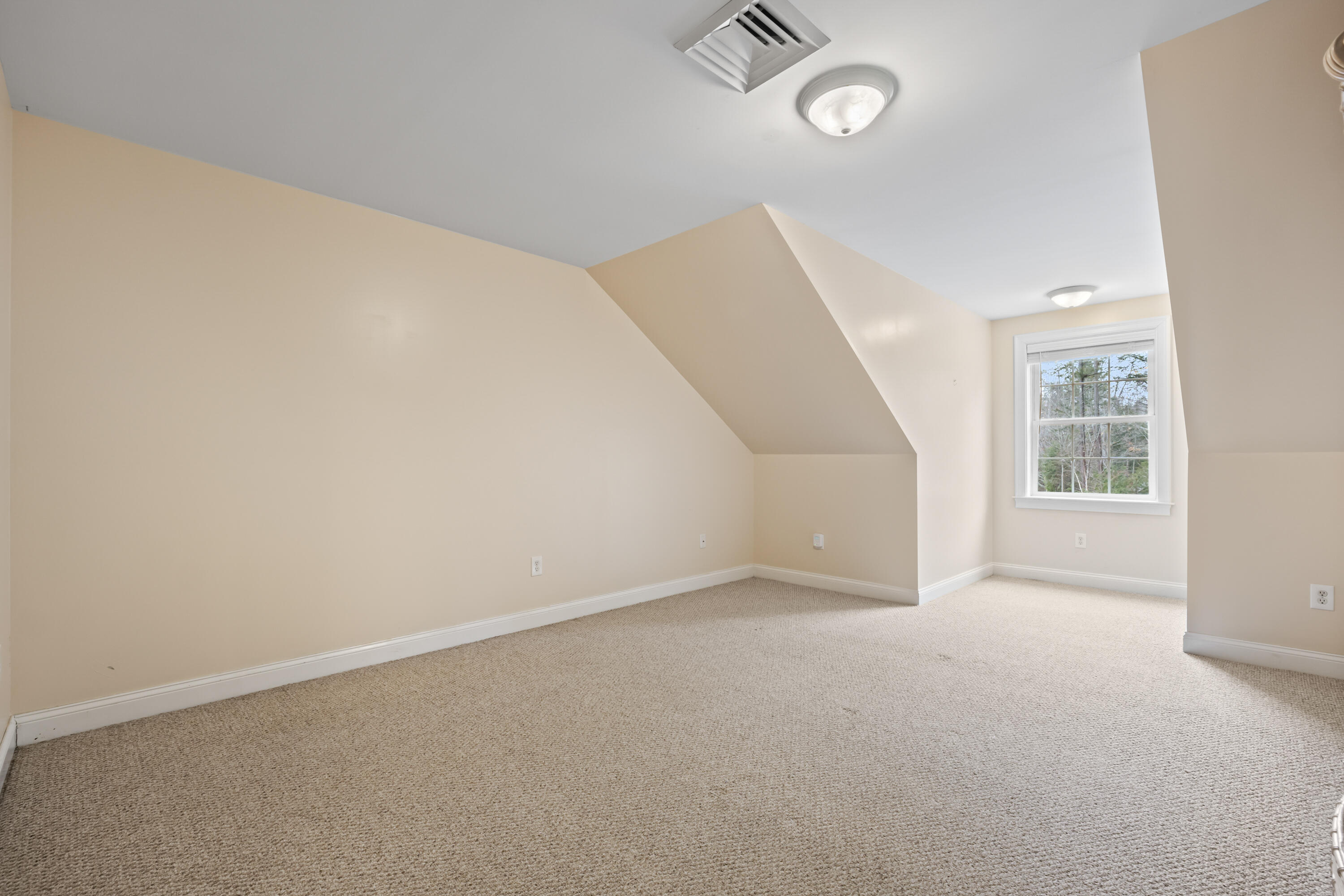 119 Hearthside Road Standish, ME 04084 - Photo 44 of 67 43 br2