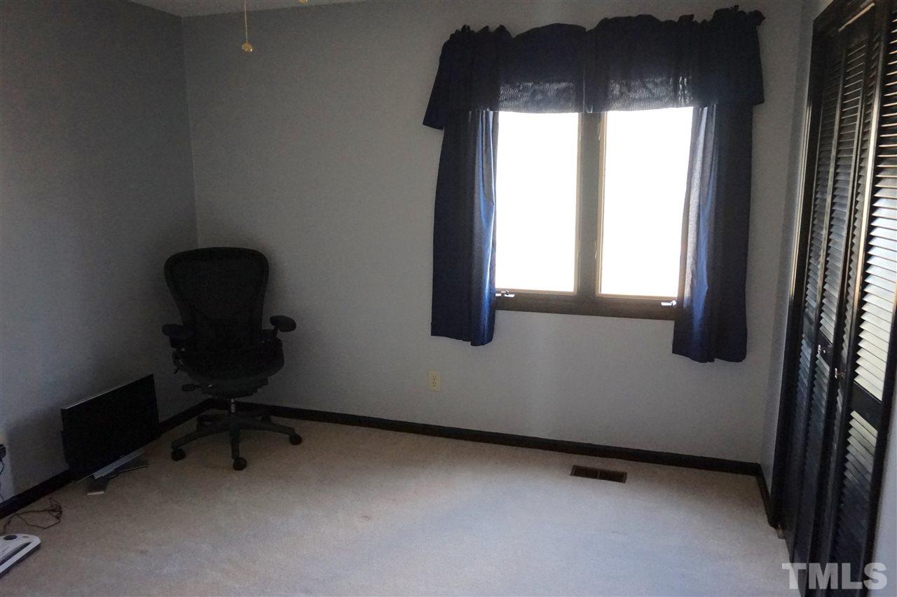 8605 Maidstone Court Raleigh, NC 27613 - Photo 10 of 13 a room with a window