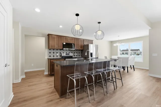 $339,900 | 1466 Monte Carlo Drive, Huntertown, IN 46748