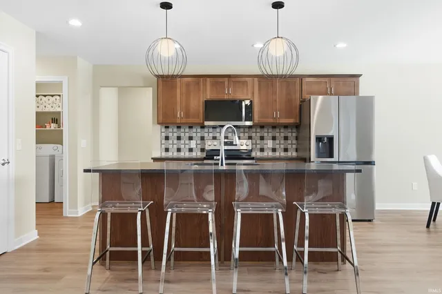 $339,900 | 1466 Monte Carlo Drive, Huntertown, IN 46748