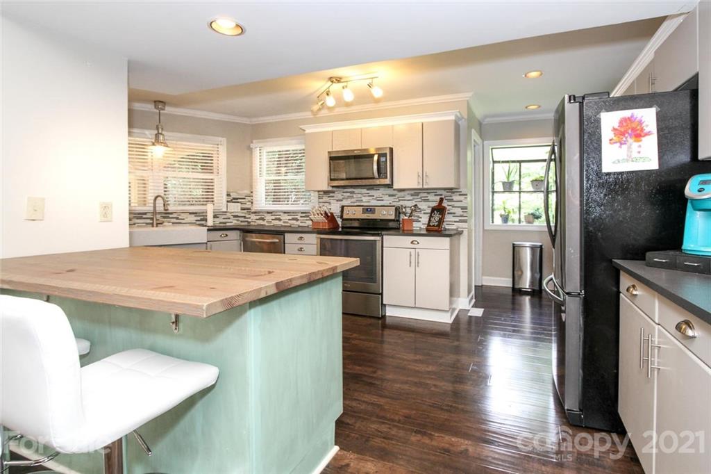 513 Stuart Ridge Cramerton, NC 28032 - Photo 12 of 35 Gallery Image 12