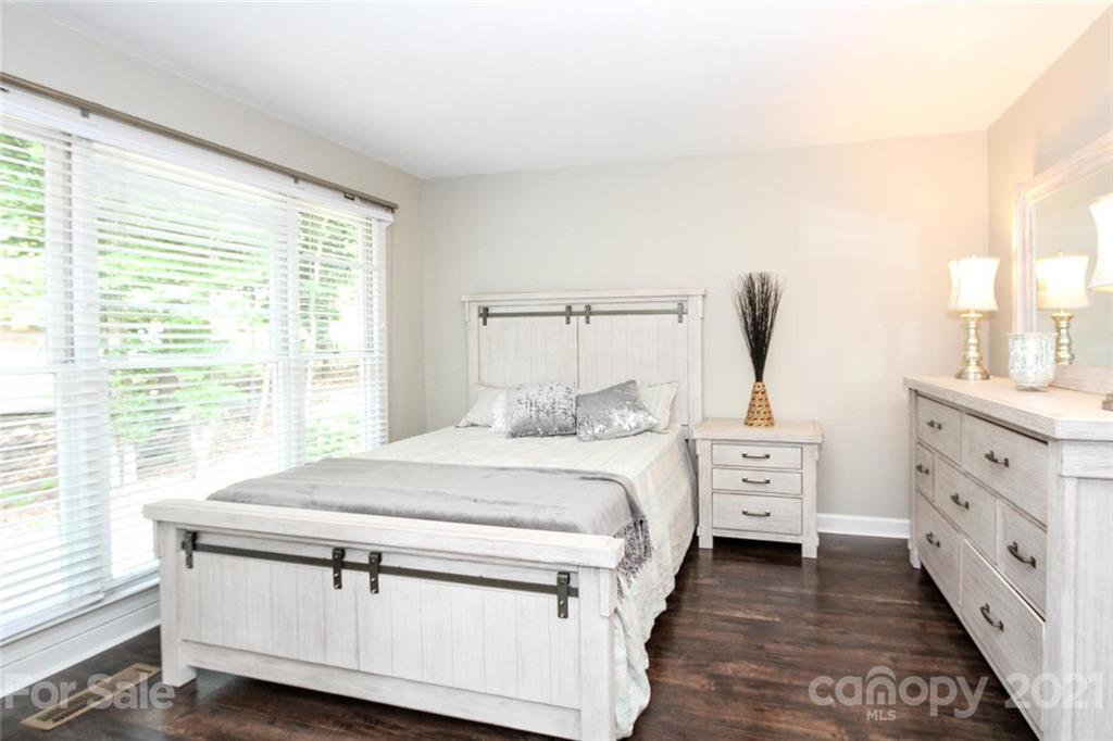 513 Stuart Ridge Cramerton, NC 28032 - Photo 10 of 35 Gallery Image 10