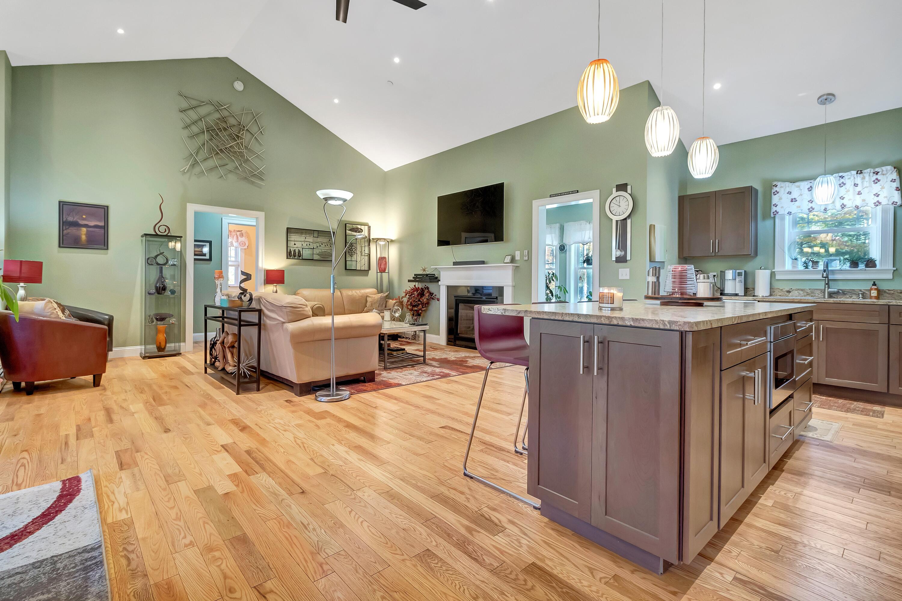 289 Highland Cliff Road Windham, ME 04062 - Photo 17 of 47 17