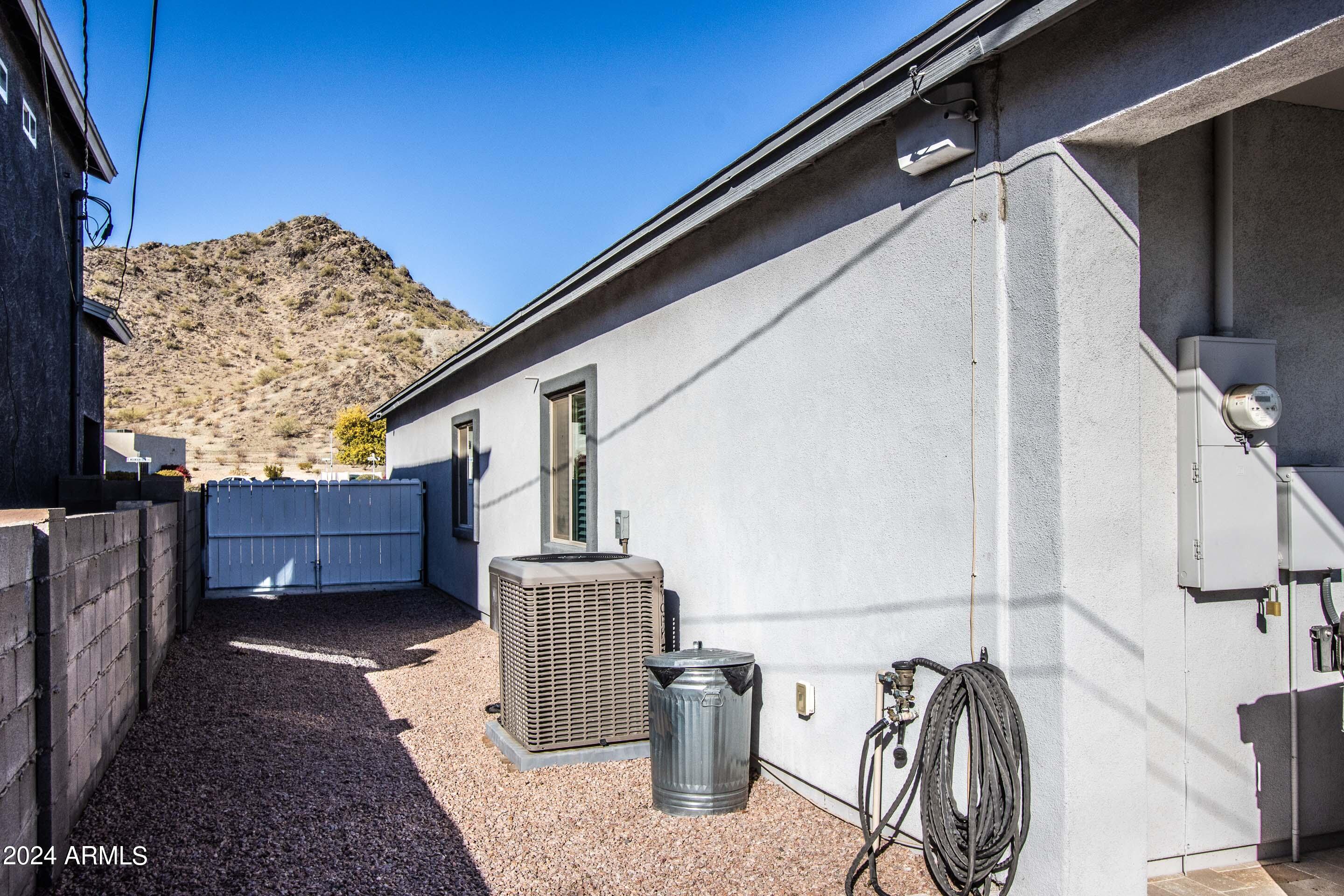 317 East Mountain View Road Phoenix, AZ 85020 - Photo 23 of 30 Mountain View Rd-29