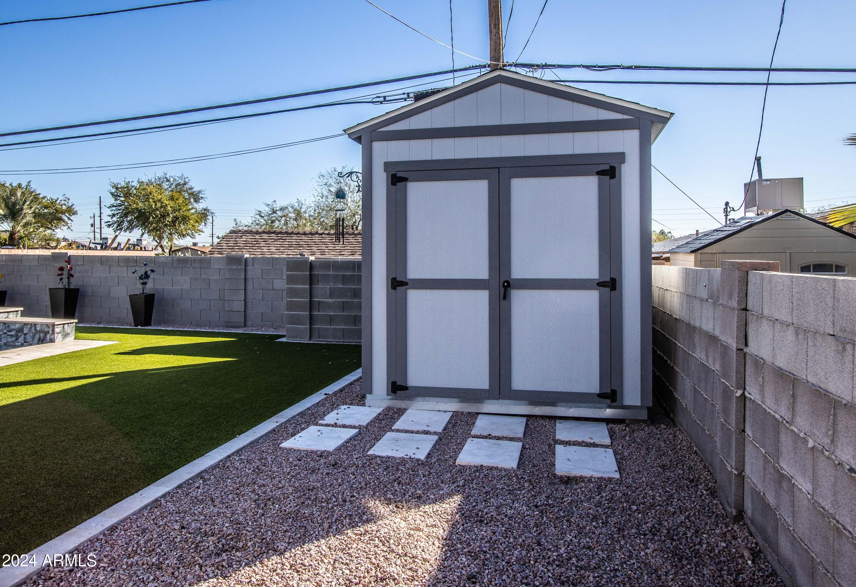 317 East Mountain View Road Phoenix, AZ 85020 - Photo 25 of 30 Mountain View Rd-28