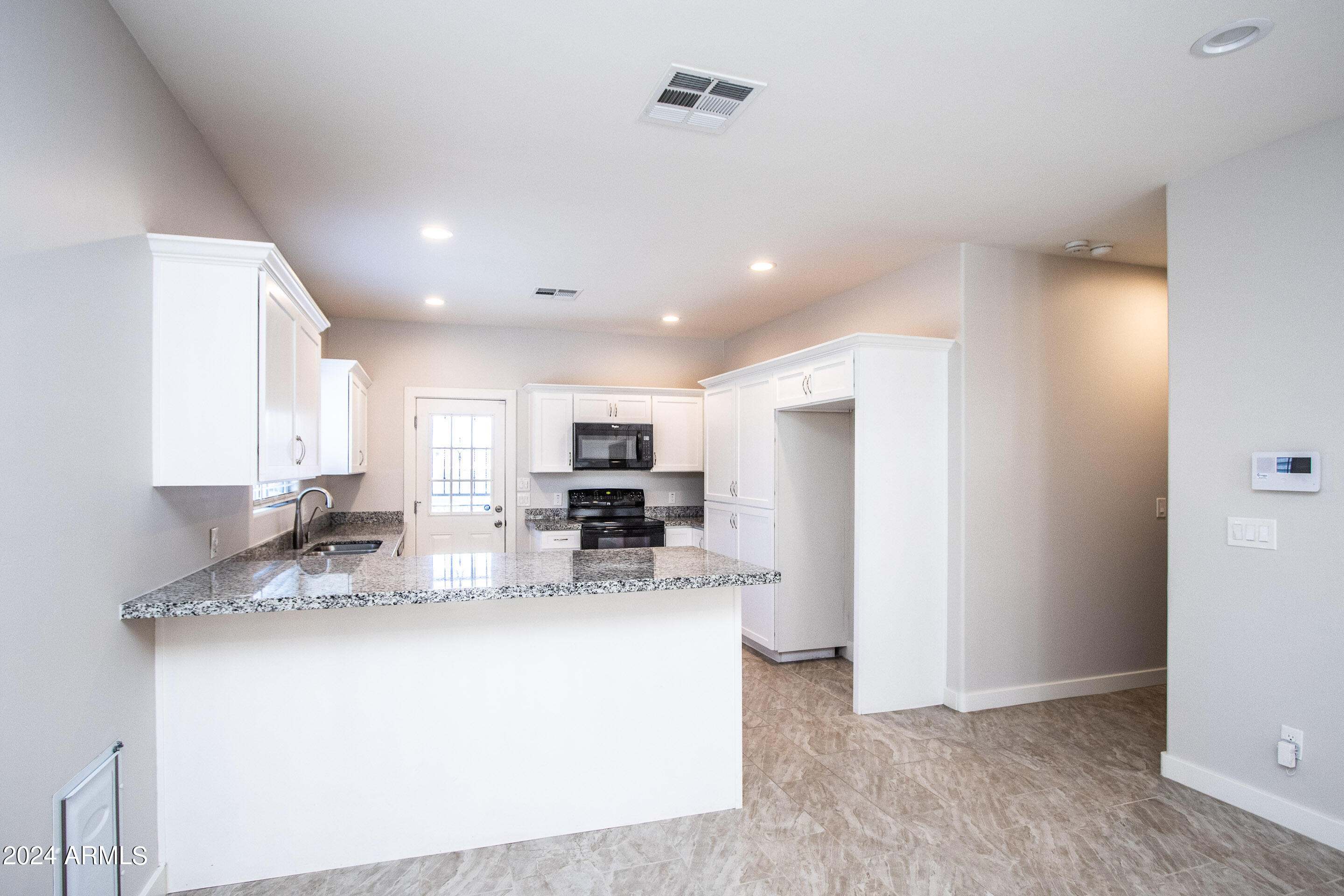 317 East Mountain View Road Phoenix, AZ 85020 - Photo 6 of 30 Mountainview Rd-2