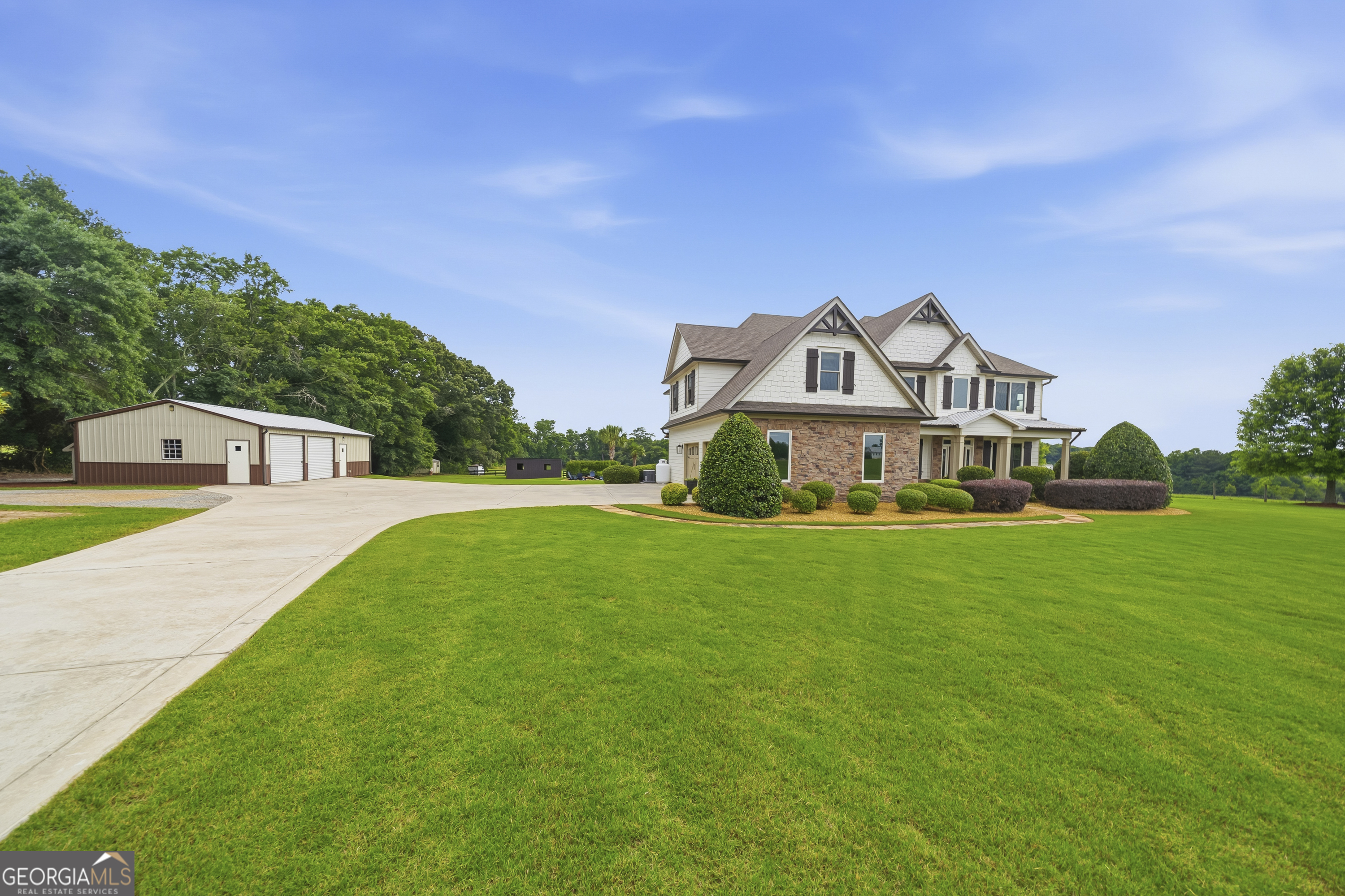 405 New Phoenix Road Northeast Eatonton, GA 31024 - Photo 2 of 81