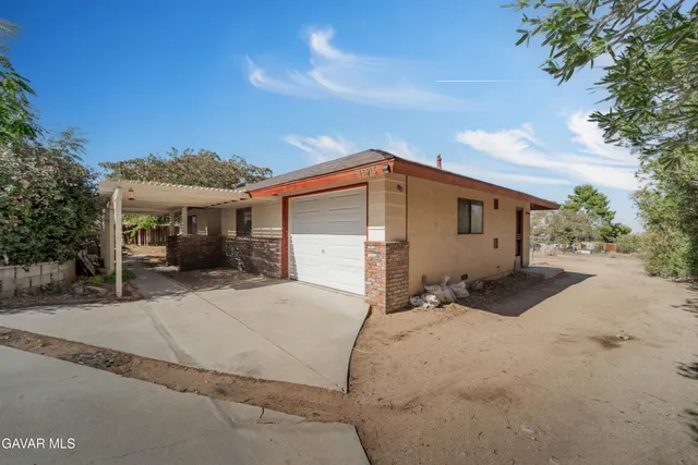 $565,000 | 13205 East Ave W 11, Pearblossom, CA 93553