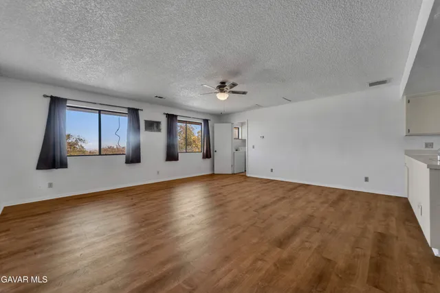 $565,000 | 13205 East Ave W 11, Pearblossom, CA 93553