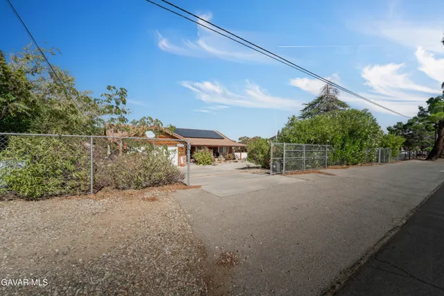 $565,000 | 13205 East Ave W 11, Pearblossom, CA 93553