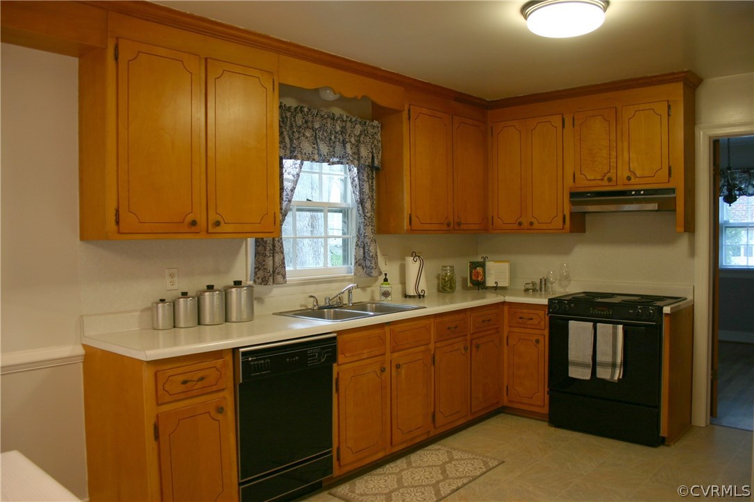 916 Ryder Road North Chesterfield, VA 23235 - Photo 15 of 43 Gallery Image 15