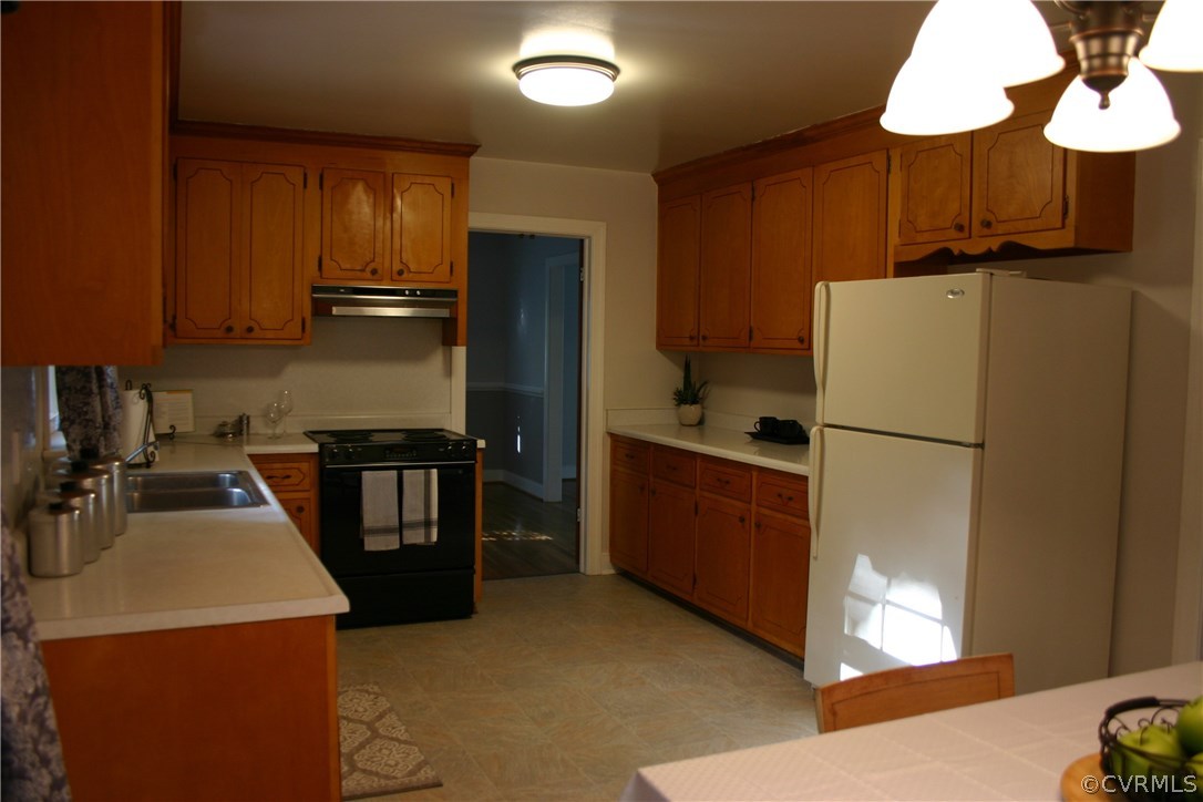 916 Ryder Road North Chesterfield, VA 23235 - Photo 16 of 43 Gallery Image 16