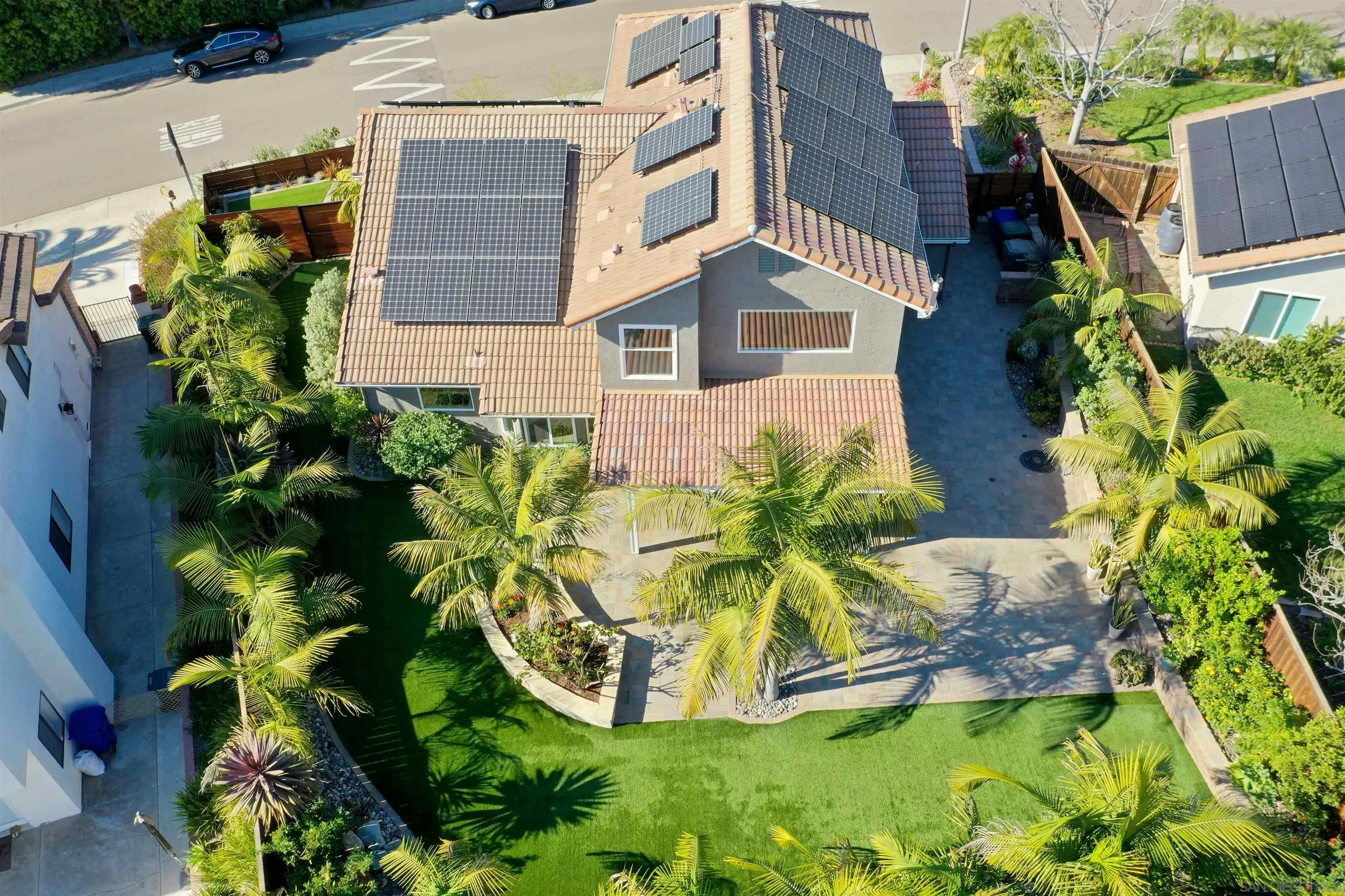 2102 Wandering Road Encinitas, CA 92024 - Photo 31 of 37 front view of a house with a yard