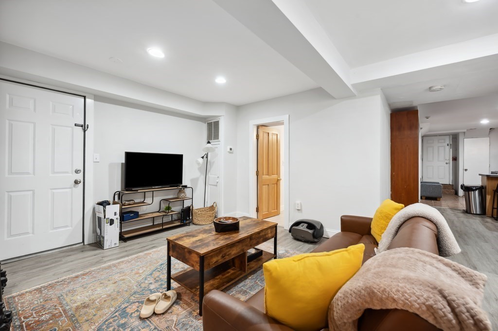 12 Foster Street, Unit G Boston, MA 02109 - Photo 6 of 15