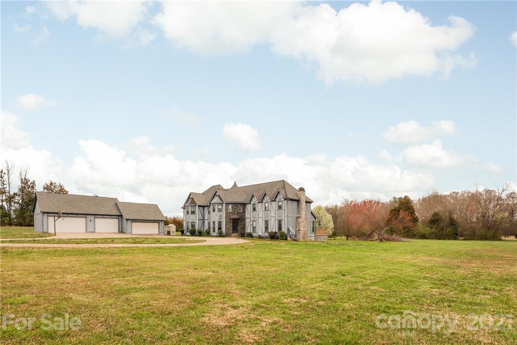 6212 Mill Grove Road Indian Trail, NC 28079 - Photo 8 of 25 Gallery Image 8