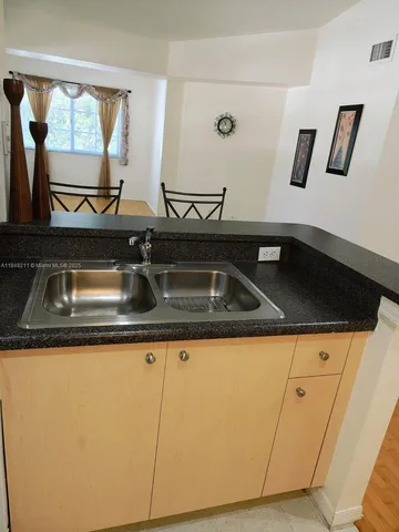a close view of sink and tap
