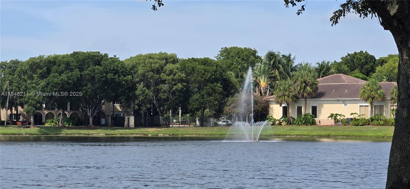 2586 Centergate Drive, Unit 307 Miramar, FL 33025 - Photo 2 of 43 a view of a volley ball court