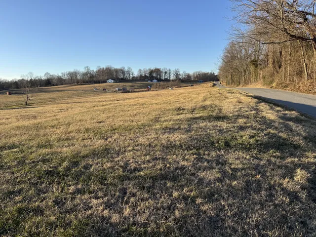 $44,900 | 31 Short East Road, Moss, TN 38575