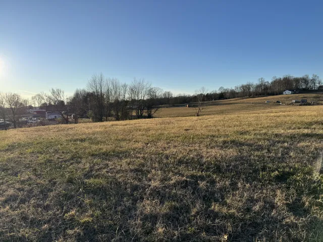 $44,900 | 31 Short East Road, Moss, TN 38575