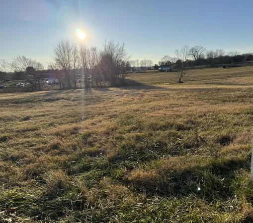 $35,000 | 31 Short East Road, Moss, TN 38575