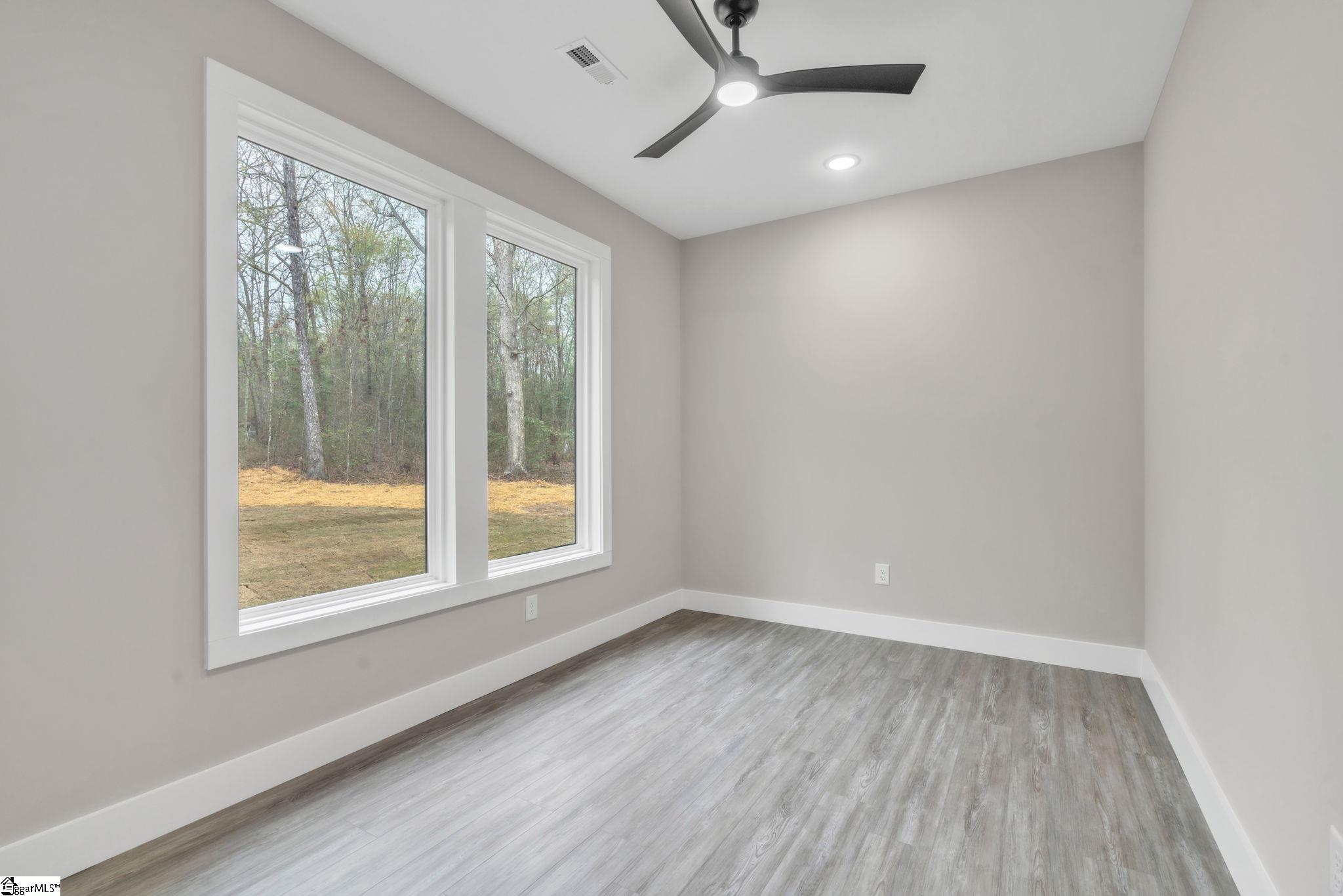 4038 Ridge Road Greer, SC 29651 - Photo 14 of 26