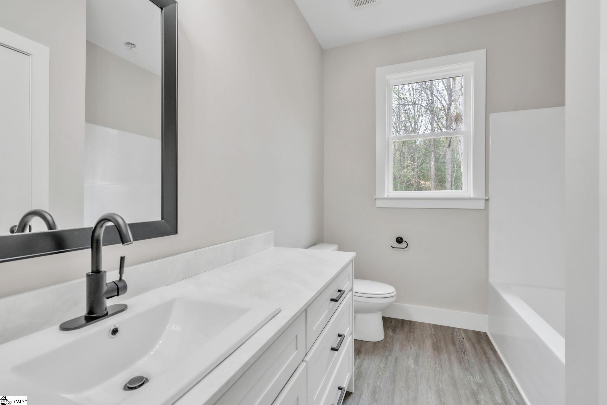 4038 Ridge Road Greer, SC 29651 - Photo 16 of 26