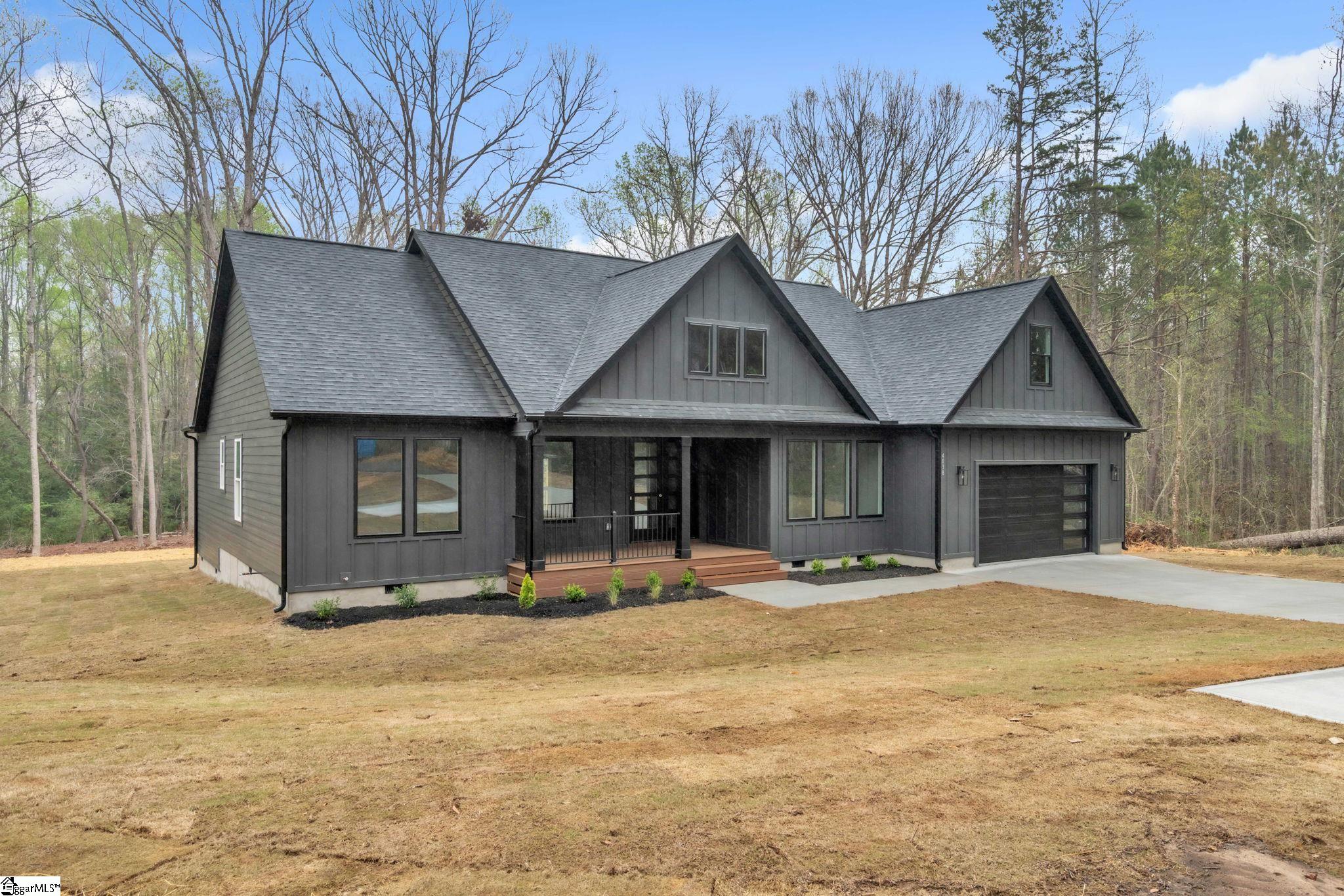 4038 Ridge Road Greer, SC 29651 - Photo 2 of 26