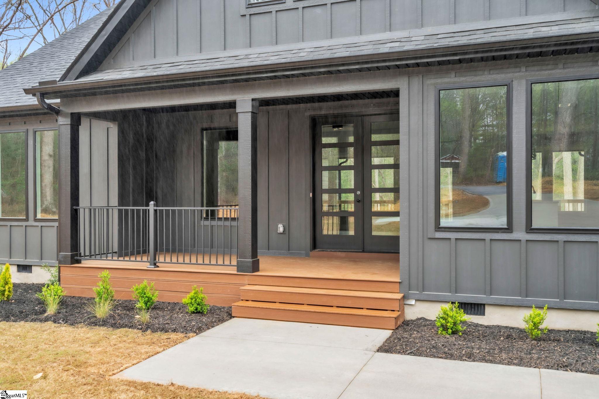 4038 Ridge Road Greer, SC 29651 - Photo 3 of 26