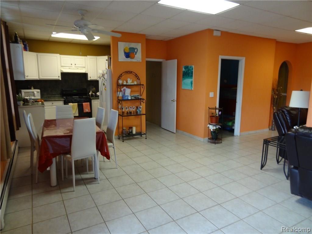 874 Collier Road Pontiac, MI 48340 - Photo 23 of 26